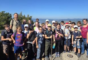 555580311_1253974663199640_8654819699343718128_n