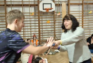 588555907_1304067304857042_1010101237164436267_n